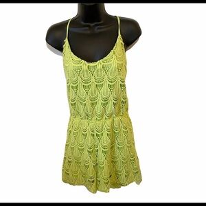 May & July Women’s Green Lace Romper Criss Cross Straps Size Medium